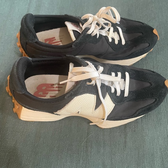 New Balance navy and white Athletic Shoes - Picture 3 of 6